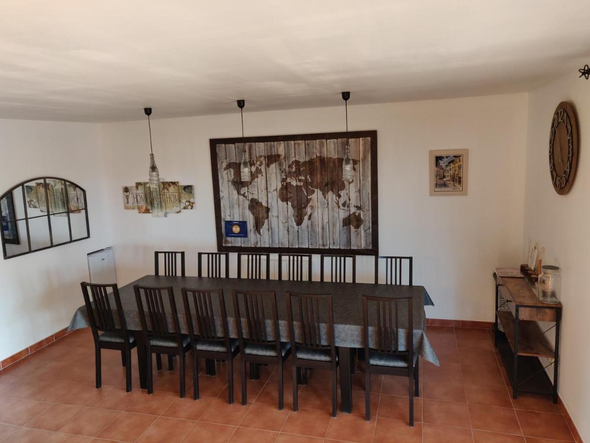 Les Terrasses De Valensole Bed & Breakfast ภายนอก รูปภาพ